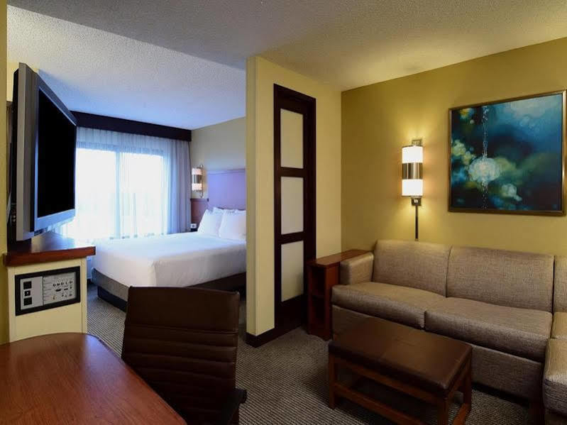ไฮแอท เพลซ ดัลลัส ลาส คอลินัส Hotel เออร์วิง ภายนอก รูปภาพ